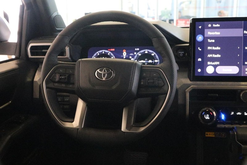 Toyota Tacoma 4WD Vehicle Image 23