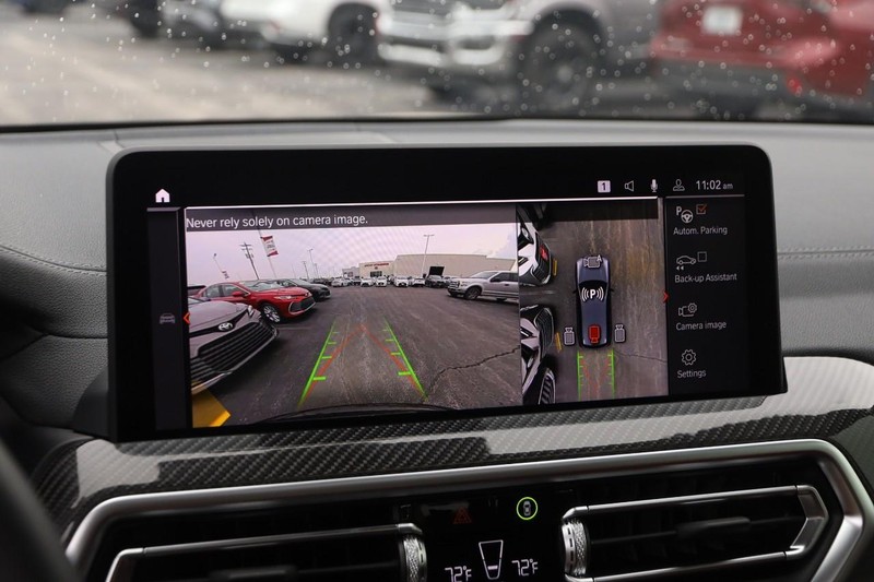 BMW X3 Vehicle Image 18