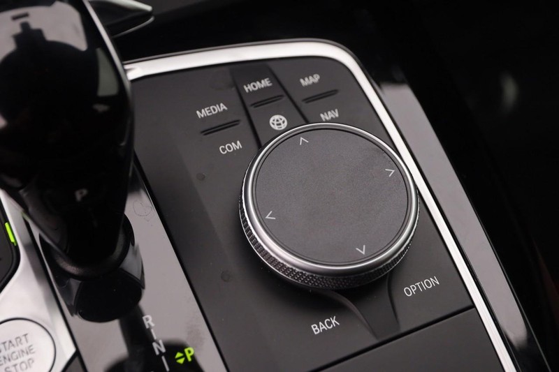 BMW X3 Vehicle Image 21