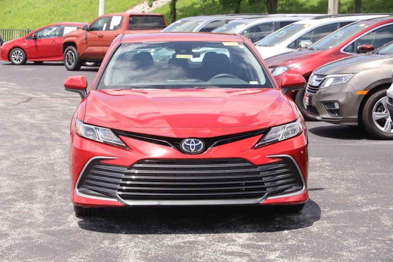 Toyota Camry Vehicle Image 04