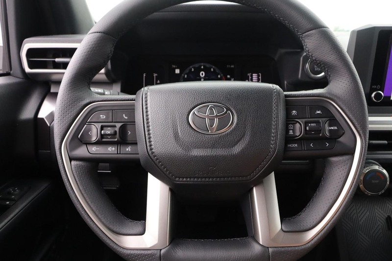 Toyota 8642 Vehicle Image 10