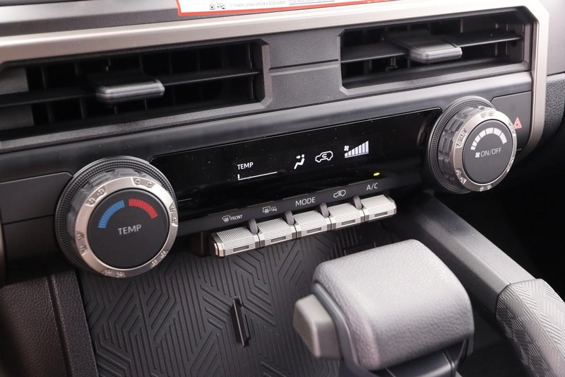 Toyota 8642 Vehicle Image 17