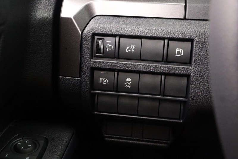 Toyota 8642 Vehicle Image 19