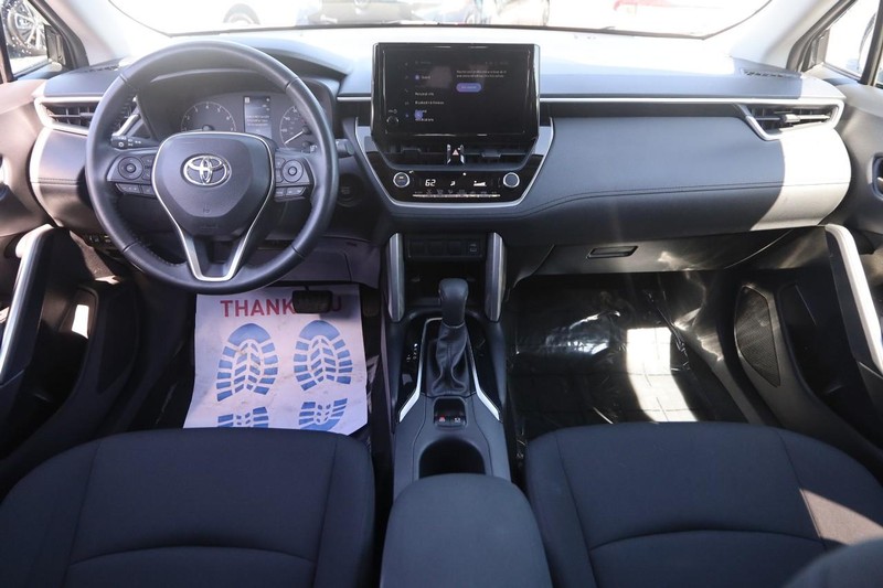 Toyota Corolla Cross Vehicle Image 19