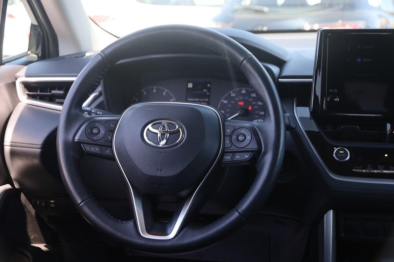 Toyota Corolla Cross Vehicle Image 21