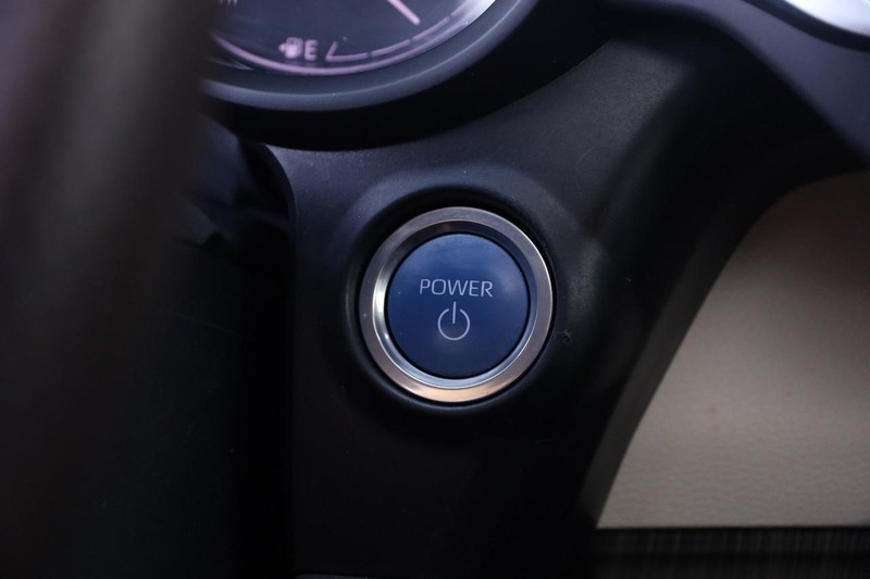 Toyota Sienna Vehicle Image 17