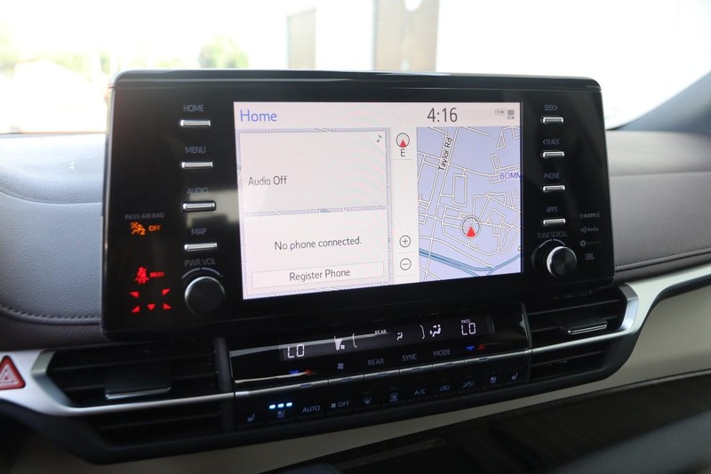 Toyota Sienna Vehicle Image 18