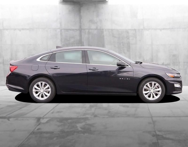 Chevrolet Malibu Vehicle Image 05