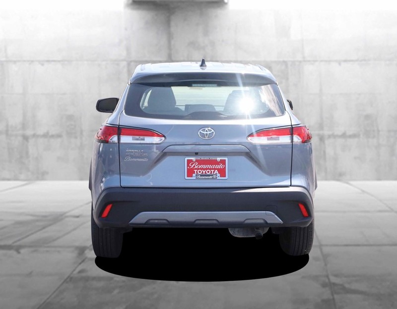 Toyota Corolla Cross Vehicle Image 06