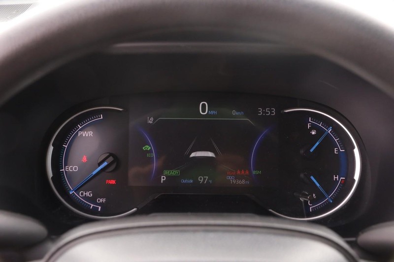 Toyota RAV4 Hybrid Vehicle Image 13