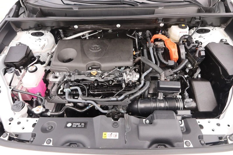 Toyota RAV4 Hybrid Vehicle Image 25