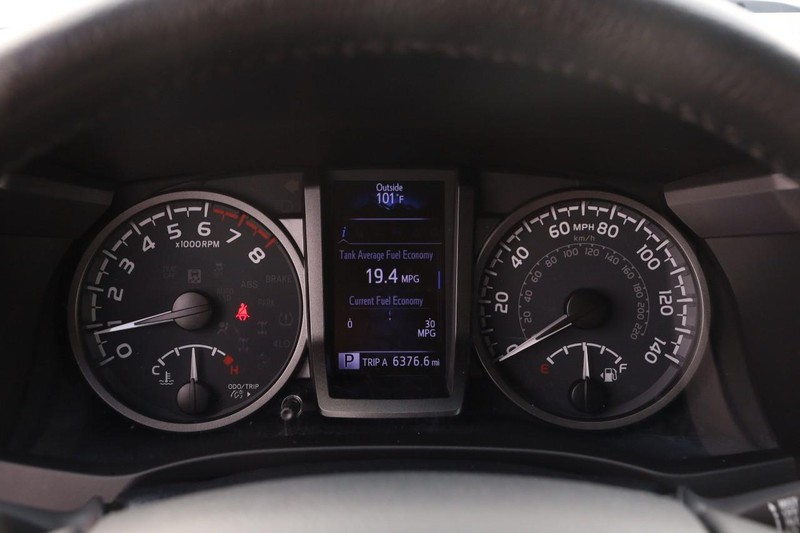 Toyota Tacoma 4WD Vehicle Image 13