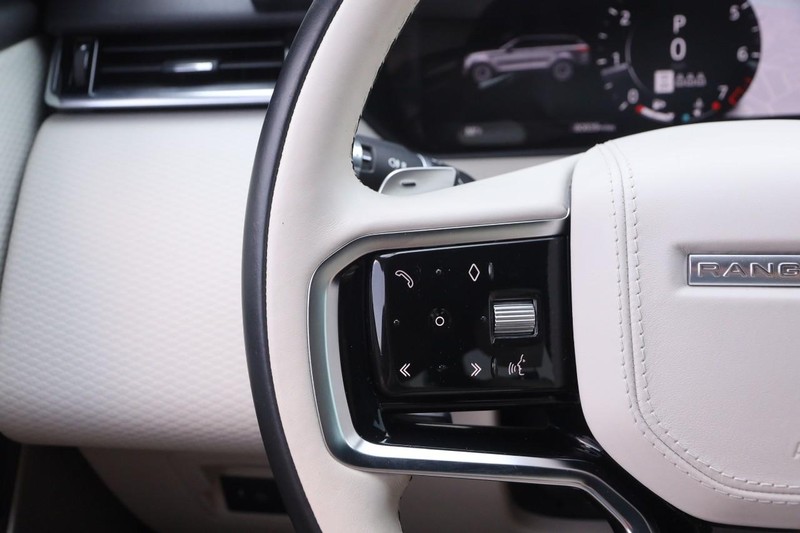 Land Rover Range Rover Velar Vehicle Image 13