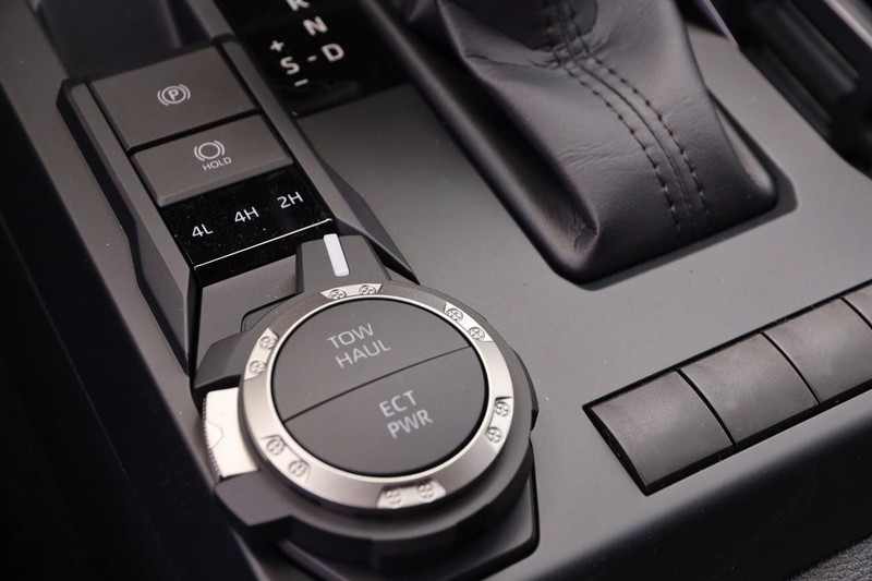 Toyota Tacoma 4WD Vehicle Image 20