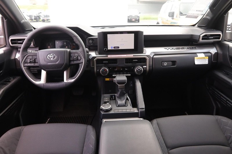 Toyota Tacoma 4WD Vehicle Image 22