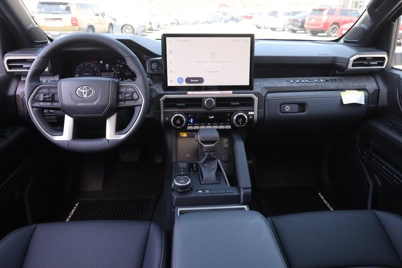 Toyota Tacoma 4WD Vehicle Image 21