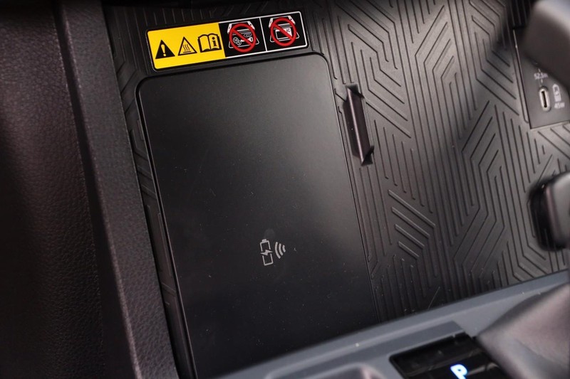 Toyota Tacoma 4WD Vehicle Image 19