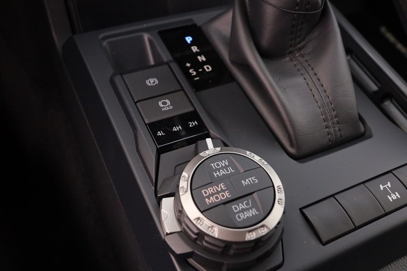 Toyota Tacoma 4WD Vehicle Image 20