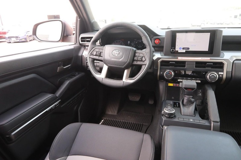 Toyota Tacoma 4WD Vehicle Image 23