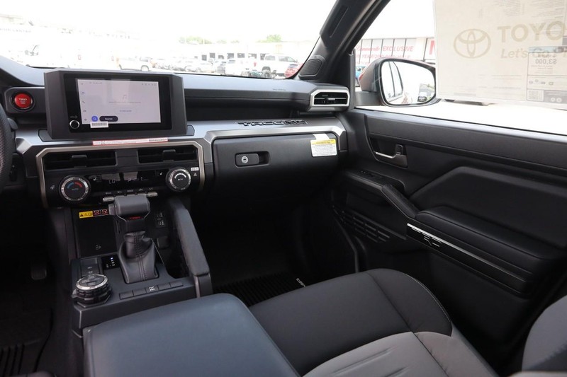 Toyota Tacoma 4WD Vehicle Image 26