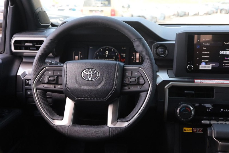 Toyota Tacoma 4WD Vehicle Image 22