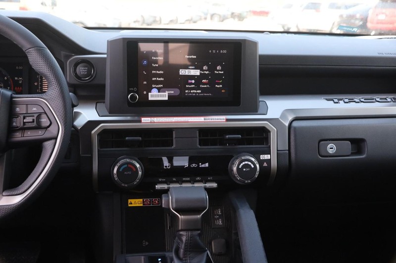Toyota Tacoma 4WD Vehicle Image 23