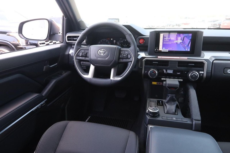 Toyota Tacoma 4WD Vehicle Image 21
