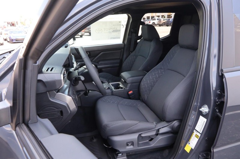 Toyota Tacoma 4WD Vehicle Image 08