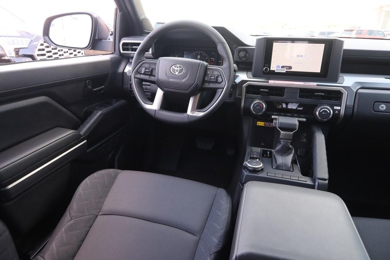 Toyota Tacoma 4WD Vehicle Image 21