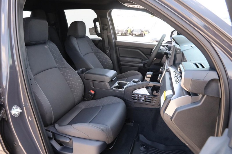 Toyota Tacoma 4WD Vehicle Image 25