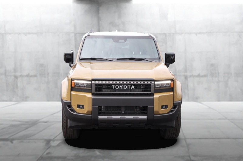 Toyota Land Cruiser Vehicle Image 04