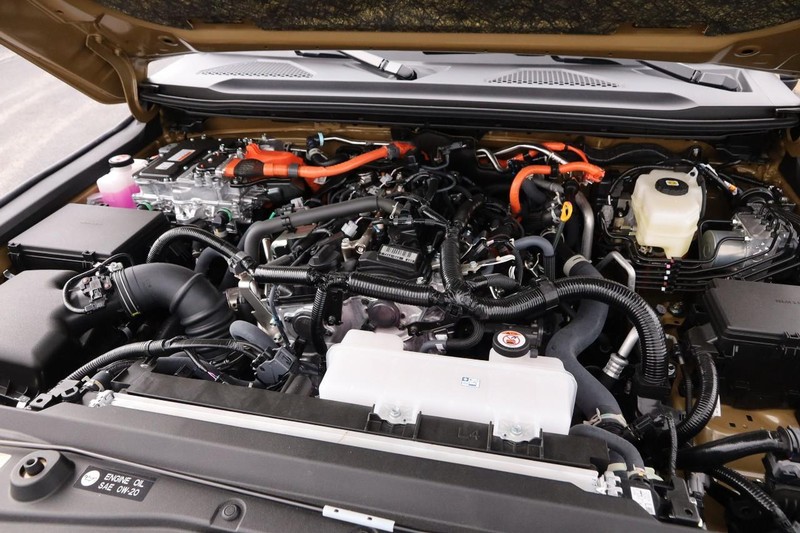 Toyota Land Cruiser Vehicle Image 30