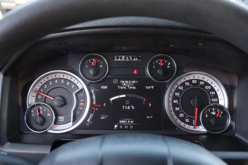 Ram 1500 Classic Vehicle Image 13