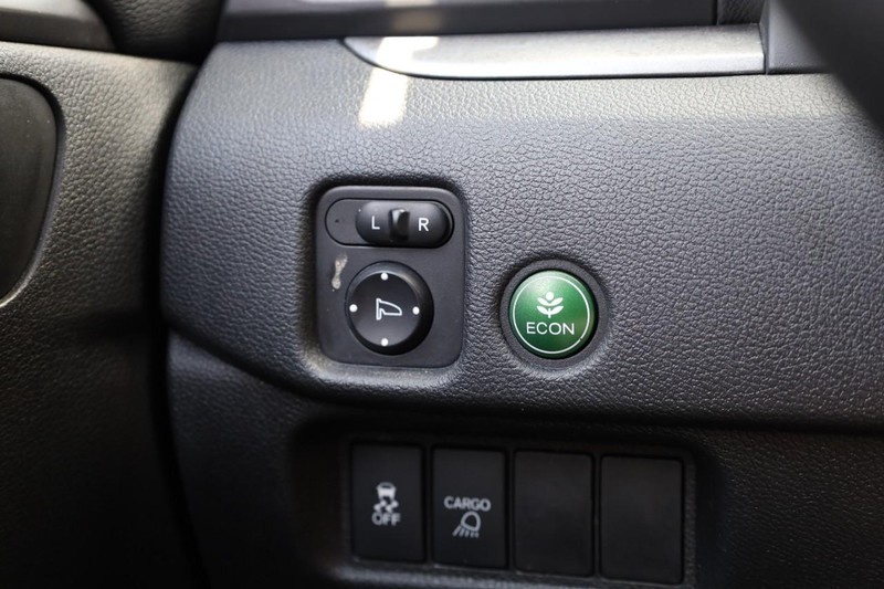 Honda Ridgeline Vehicle Image 17