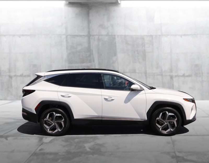 Hyundai Tucson Vehicle Image 05