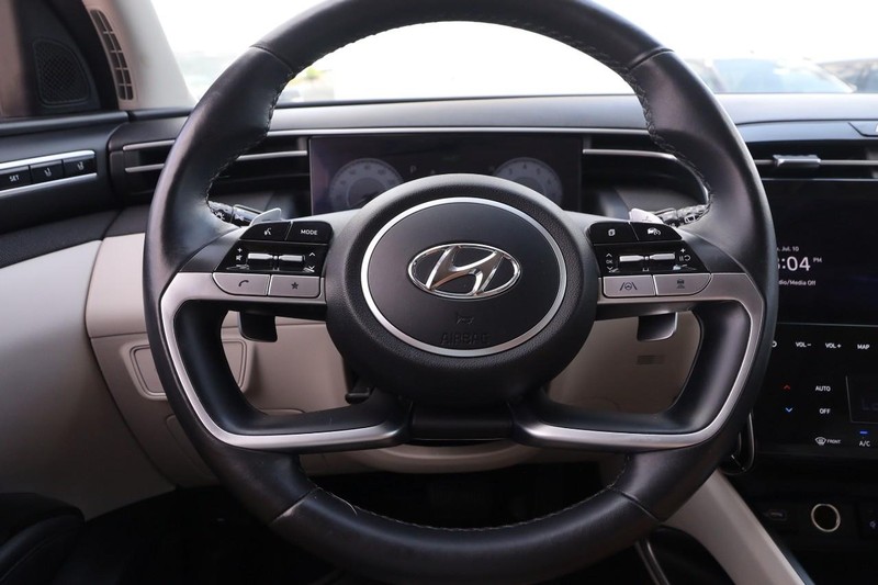 Hyundai Tucson Vehicle Image 12