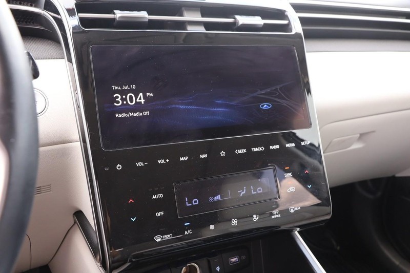 Hyundai Tucson Vehicle Image 16