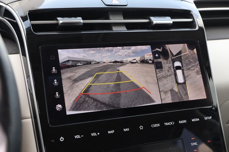 Hyundai Tucson Vehicle Image 17