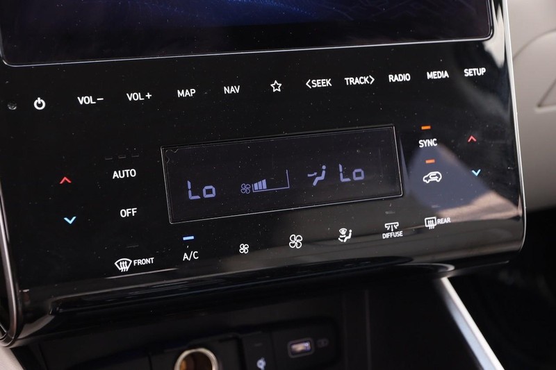 Hyundai Tucson Vehicle Image 18