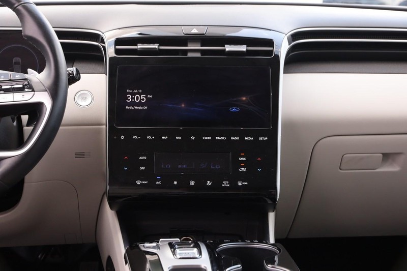 Hyundai Tucson Vehicle Image 24