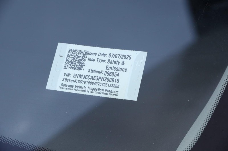 Hyundai Tucson Vehicle Image 29