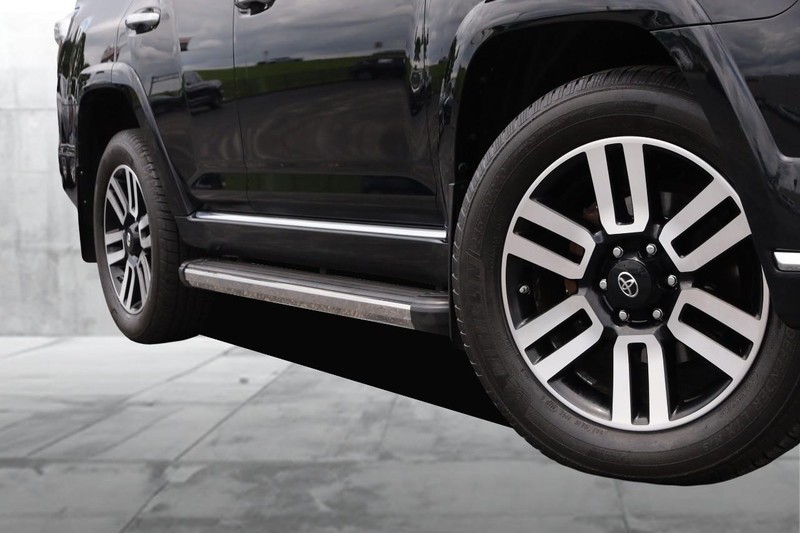 Toyota 4Runner Vehicle Image 03