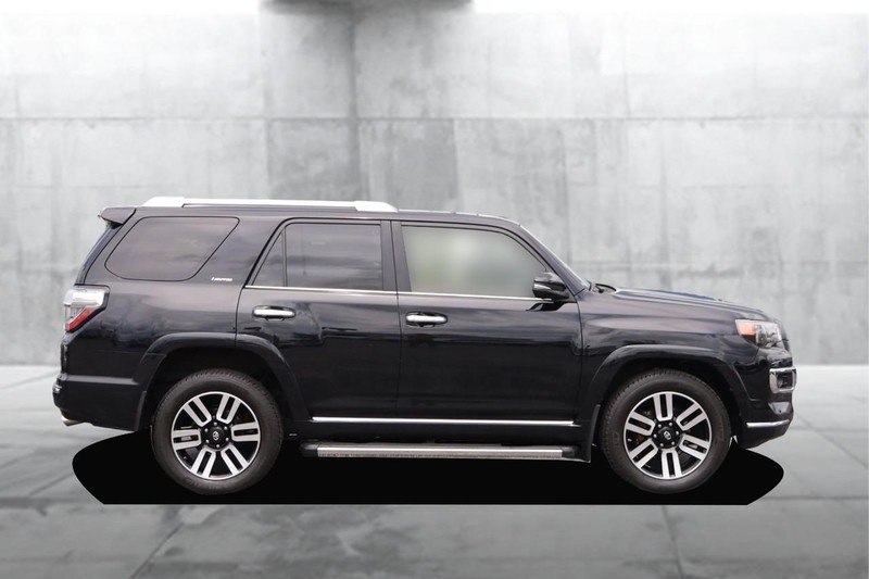 Toyota 4Runner Vehicle Image 05