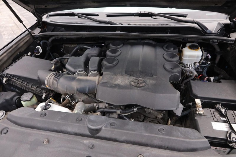 Toyota 4Runner Vehicle Image 28