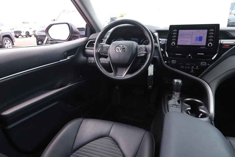 Toyota Camry Vehicle Image 20