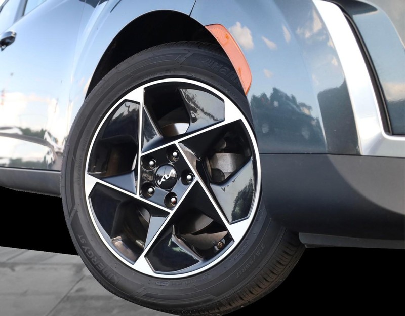 Kia Soul Vehicle Image 03