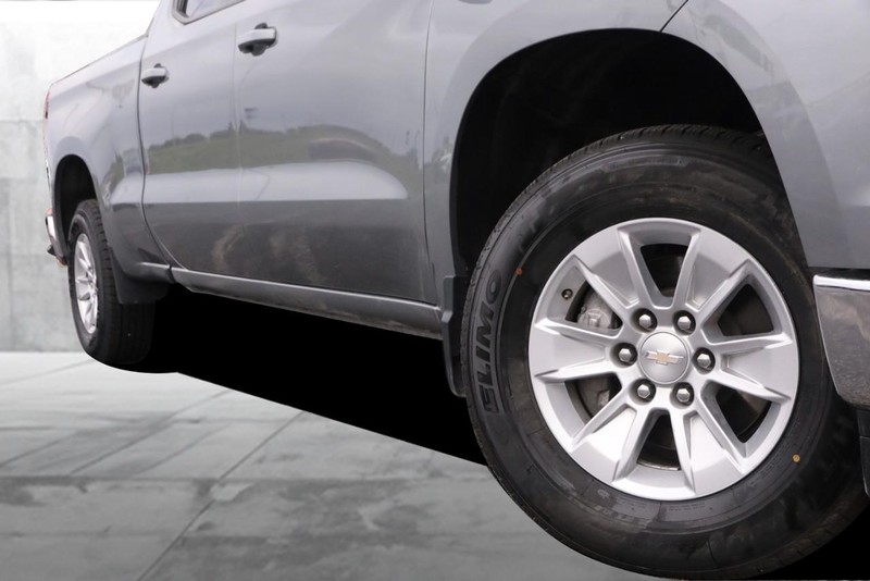 Chevrolet Silverado 1500 Vehicle Image 03