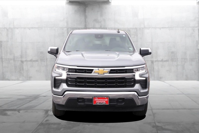 Chevrolet Silverado 1500 Vehicle Image 04