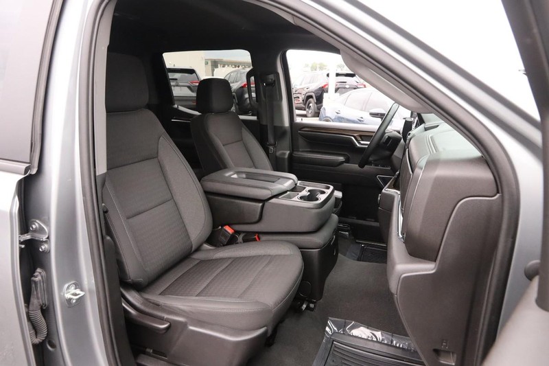 Chevrolet Silverado 1500 Vehicle Image 24
