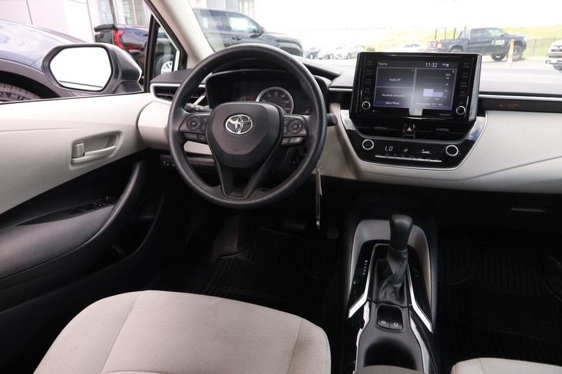 Toyota Corolla Vehicle Image 18